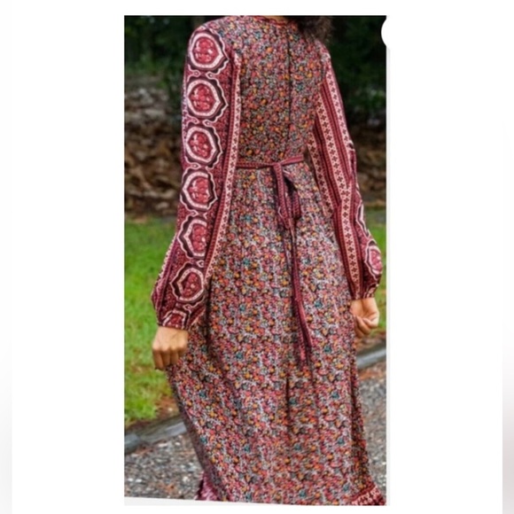 NATURAL LIFE Rosa Floral Long Sleeve Maxi Dress - Picture 2 of 5